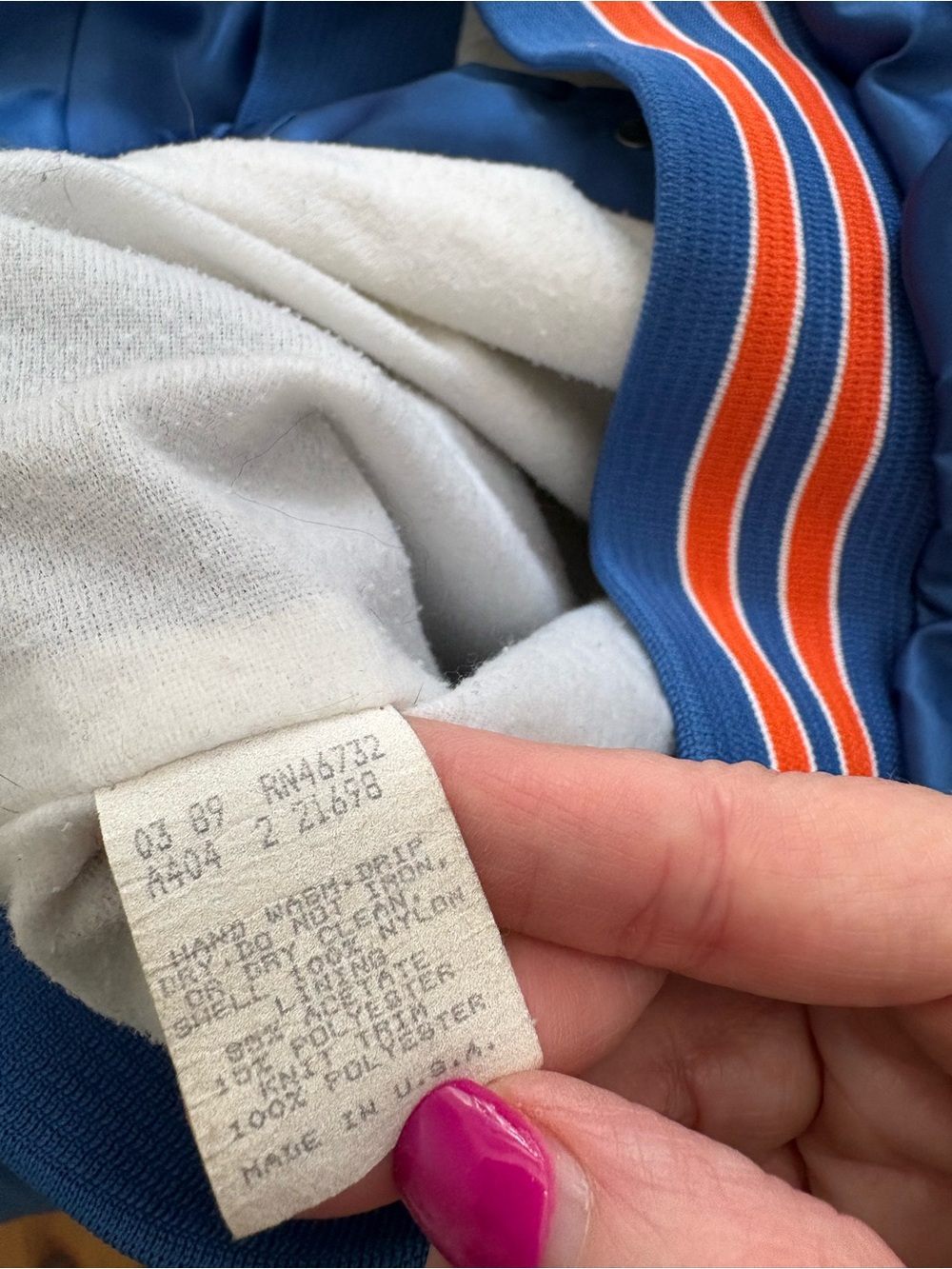 Vintage Chalk Line Minnie Mouse jacket - Picture 11 of 11